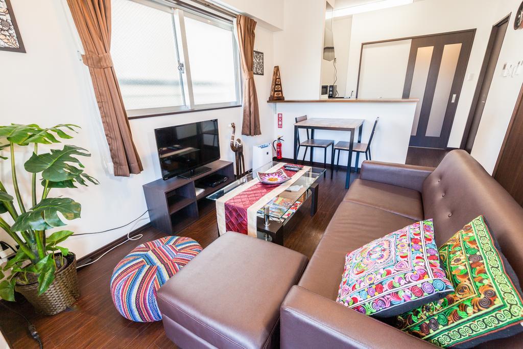 Anjuur Appartement Okinawa Buitenkant foto